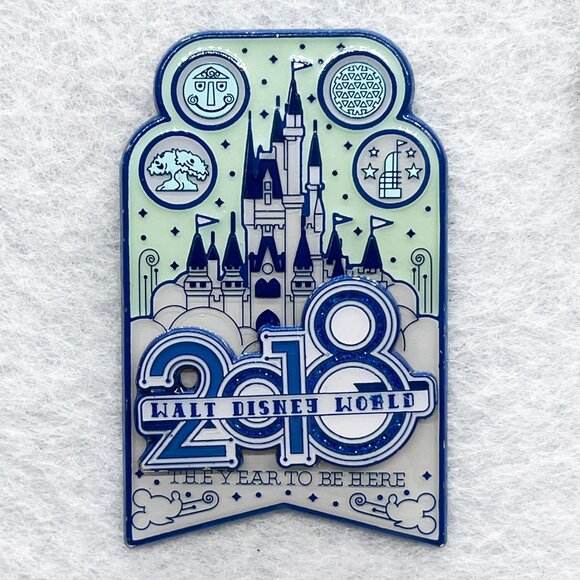 🔮 5/$25 Disney World 2018 The Year To Be Here Cinderella Castle Pin - Picture 1 of 3